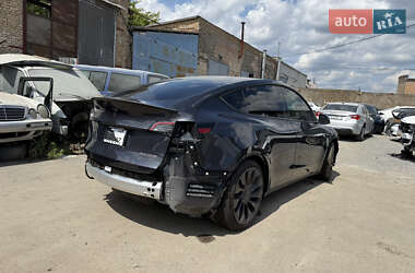 Внедорожник / Кроссовер Tesla Model Y 2024 в 