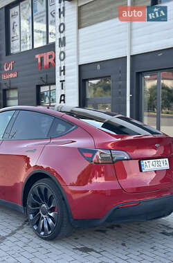 Позашляховик / Кросовер Tesla Model Y 2021 в 