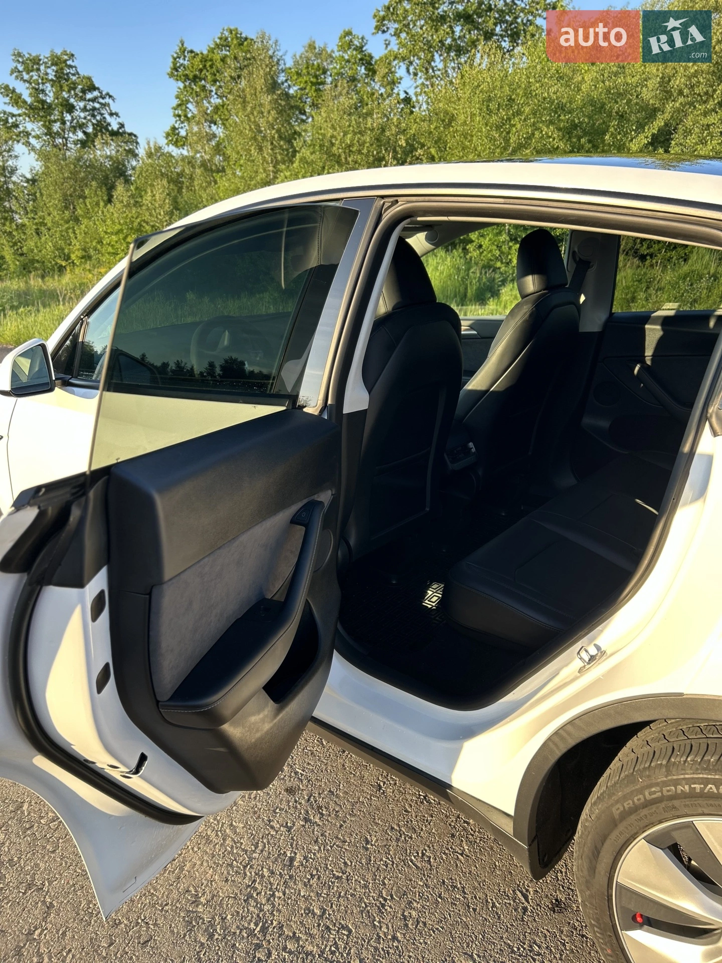 2023 Tesla Model Y - мініатюра 9