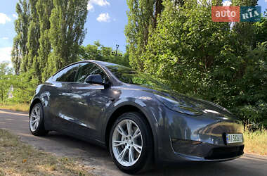 Внедорожник / Кроссовер Tesla Model Y 2023 в 