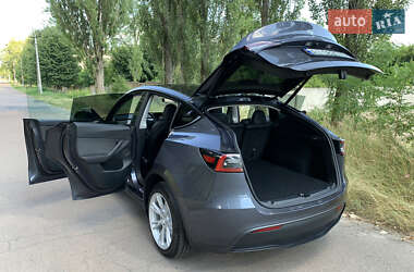 Внедорожник / Кроссовер Tesla Model Y 2023 в 