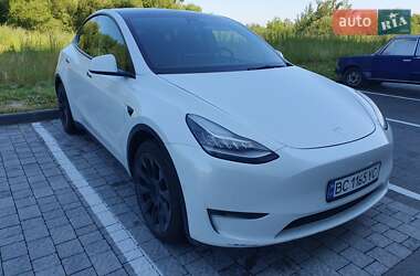 Внедорожник / Кроссовер Tesla Model Y 2021 в 