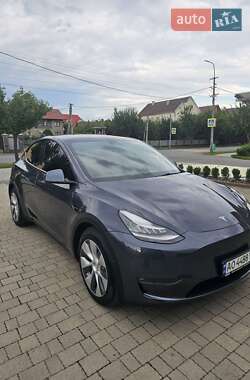 Позашляховик / Кросовер Tesla Model Y 2021 в 