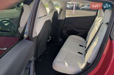 Внедорожник / Кроссовер Tesla Model Y 2023 в 