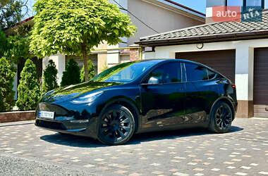 Позашляховик / Кросовер Tesla Model Y 2022 в 