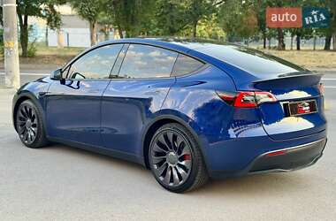 Позашляховик / Кросовер Tesla Model Y 2022 в 