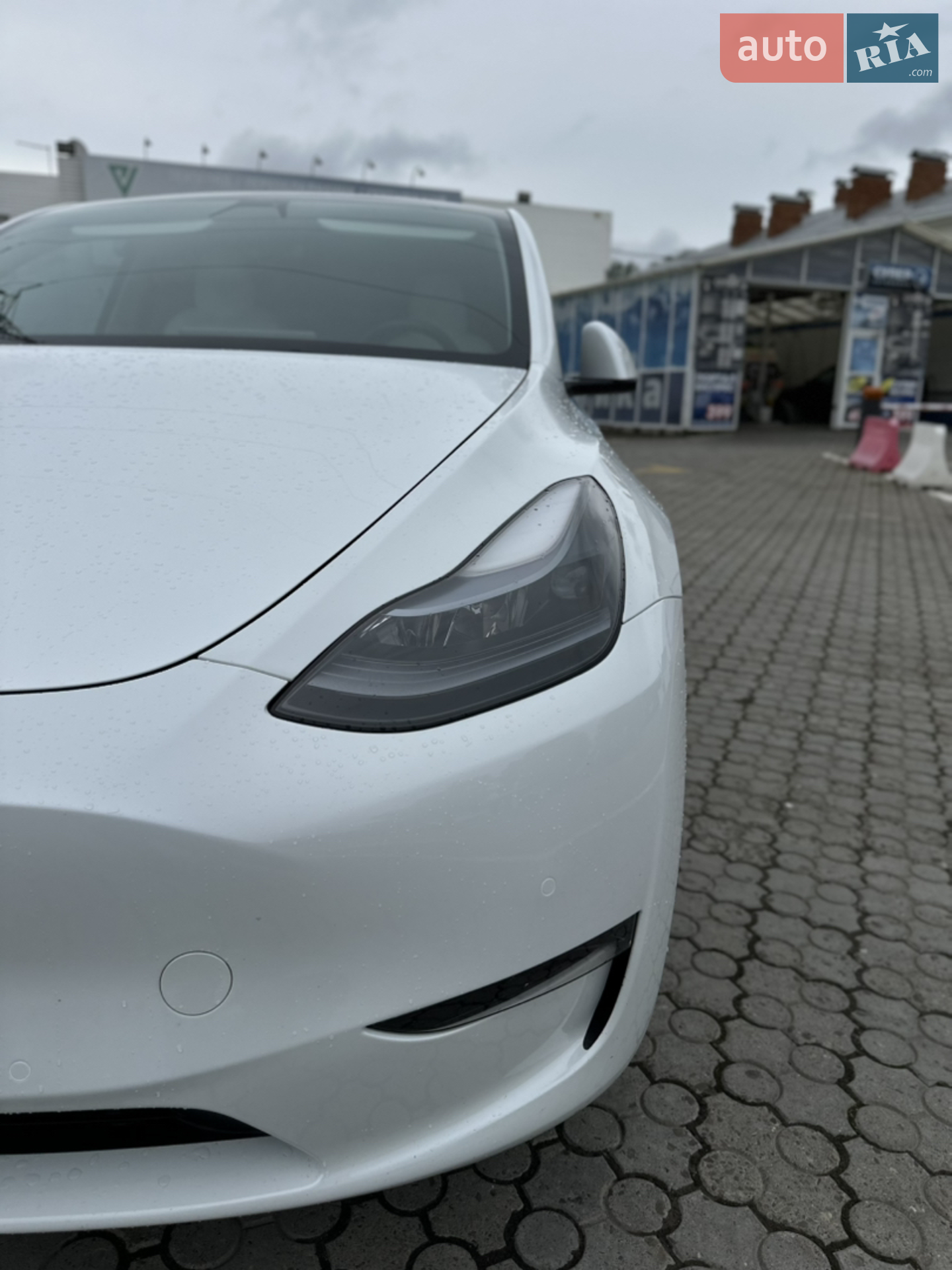 2022 Tesla Model Y - мініатюра 19