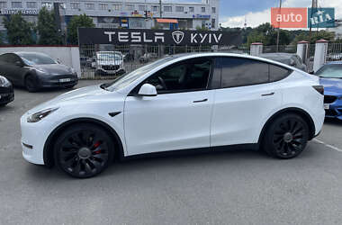 Внедорожник / Кроссовер Tesla Model Y 2022 в Киеве