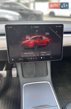 Внедорожник / Кроссовер Tesla Model Y 2022 в 