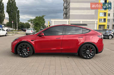 Позашляховик / Кросовер Tesla Model Y 2021 в 