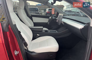 Позашляховик / Кросовер Tesla Model Y 2021 в 