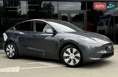 Позашляховик / Кросовер Tesla Model Y 2023 в 