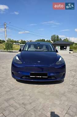 Внедорожник / Кроссовер Tesla Model Y 2023 в 