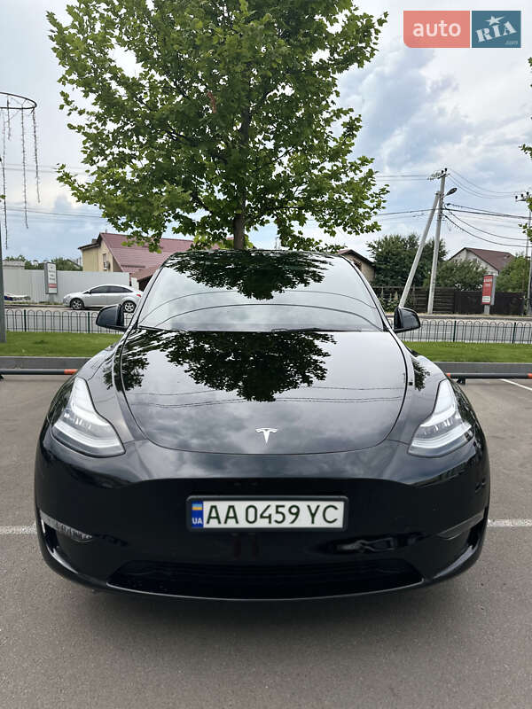 Внедорожник / Кроссовер Tesla Model Y 2022 в Киеве