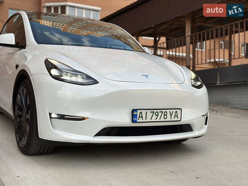 Позашляховик / Кросовер Tesla Model Y 2021 в Білій Церкві