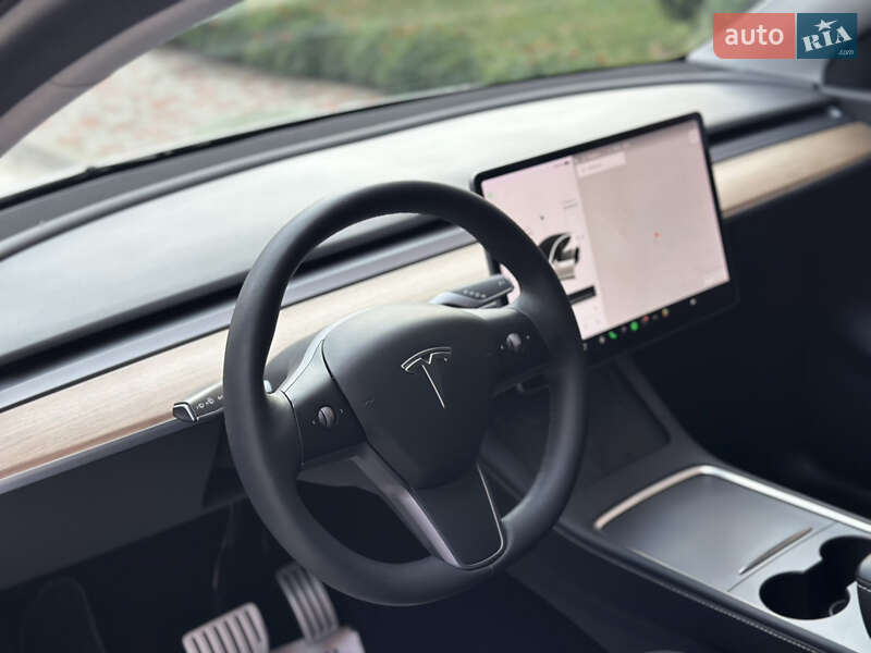 Позашляховик / Кросовер Tesla Model Y 2021 в Білій Церкві