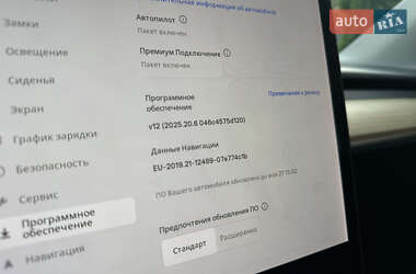 Позашляховик / Кросовер Tesla Model Y 2021 в 