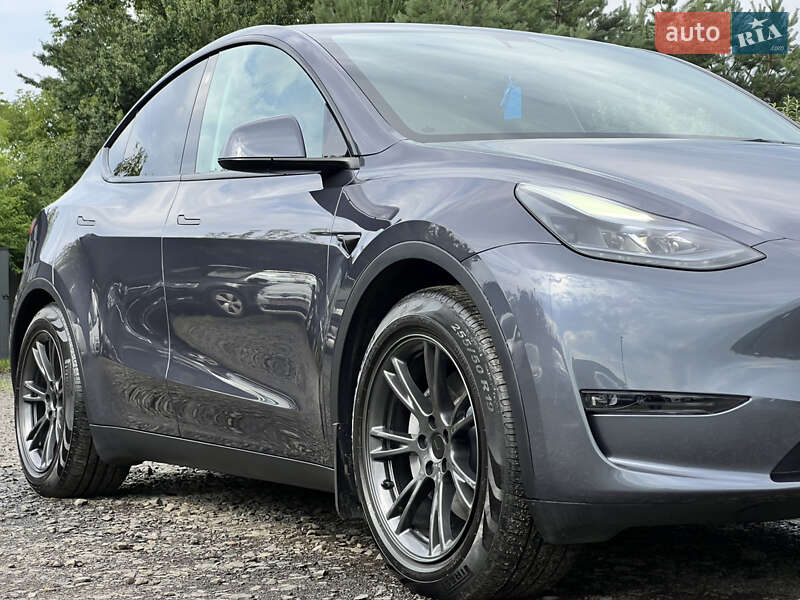 Внедорожник / Кроссовер Tesla Model Y 2022 в Луцке