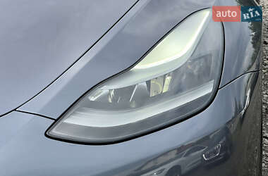 Внедорожник / Кроссовер Tesla Model Y 2022 в 