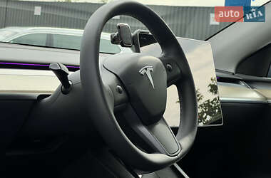 Внедорожник / Кроссовер Tesla Model Y 2022 в 