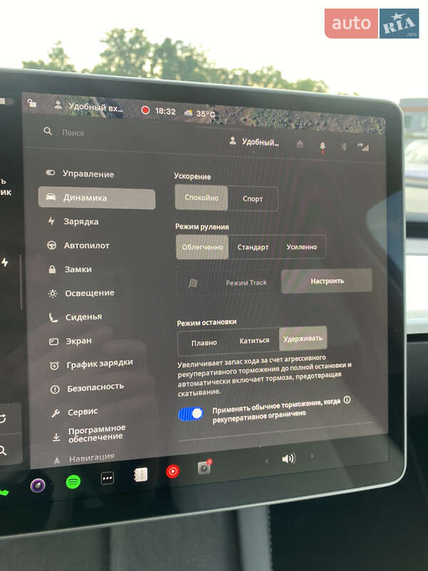 Внедорожник / Кроссовер Tesla Model Y 2023 в Киеве