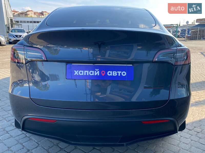 Позашляховик / Кросовер Tesla Model Y 2022 в Львові