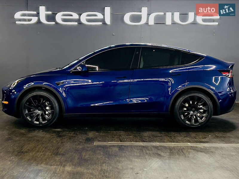 Внедорожник / Кроссовер Tesla Model Y 2023 в Николаеве