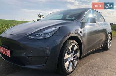 Позашляховик / Кросовер Tesla Model Y 2021 в 