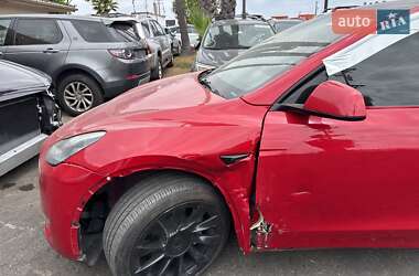 Внедорожник / Кроссовер Tesla Model Y 2021 в 