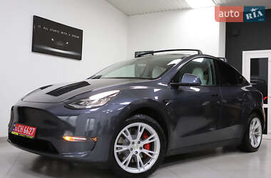 Позашляховик / Кросовер Tesla Model Y 2021 в 