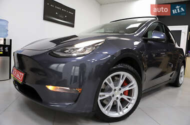 Позашляховик / Кросовер Tesla Model Y 2021 в 