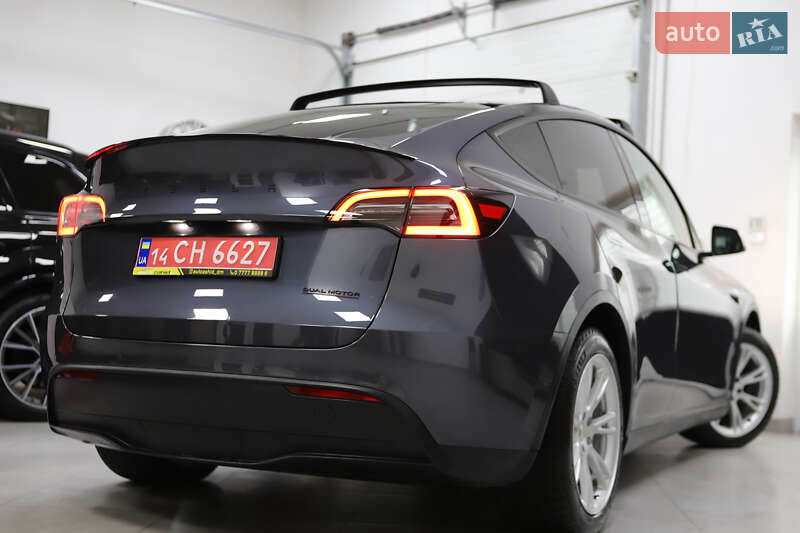 Внедорожник / Кроссовер Tesla Model Y 2021 в Дрогобыче
