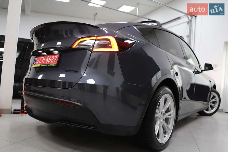 Внедорожник / Кроссовер Tesla Model Y 2021 в Дрогобыче