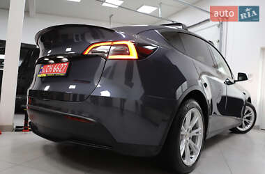 Позашляховик / Кросовер Tesla Model Y 2021 в 