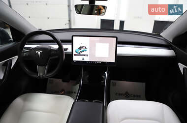 Позашляховик / Кросовер Tesla Model Y 2021 в 