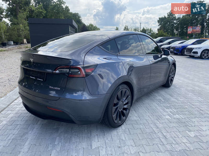 Позашляховик / Кросовер Tesla Model Y 2020 в Києві