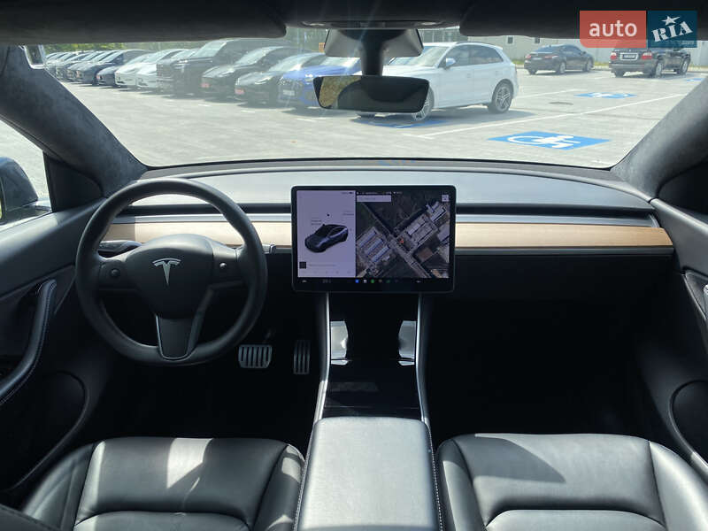 Позашляховик / Кросовер Tesla Model Y 2020 в Києві