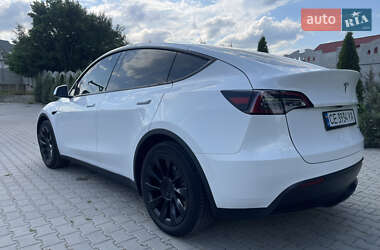 Позашляховик / Кросовер Tesla Model Y 2023 в 