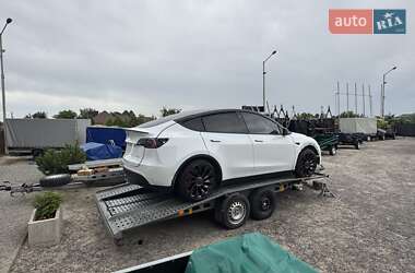 Позашляховик / Кросовер Tesla Model Y 2022 в 