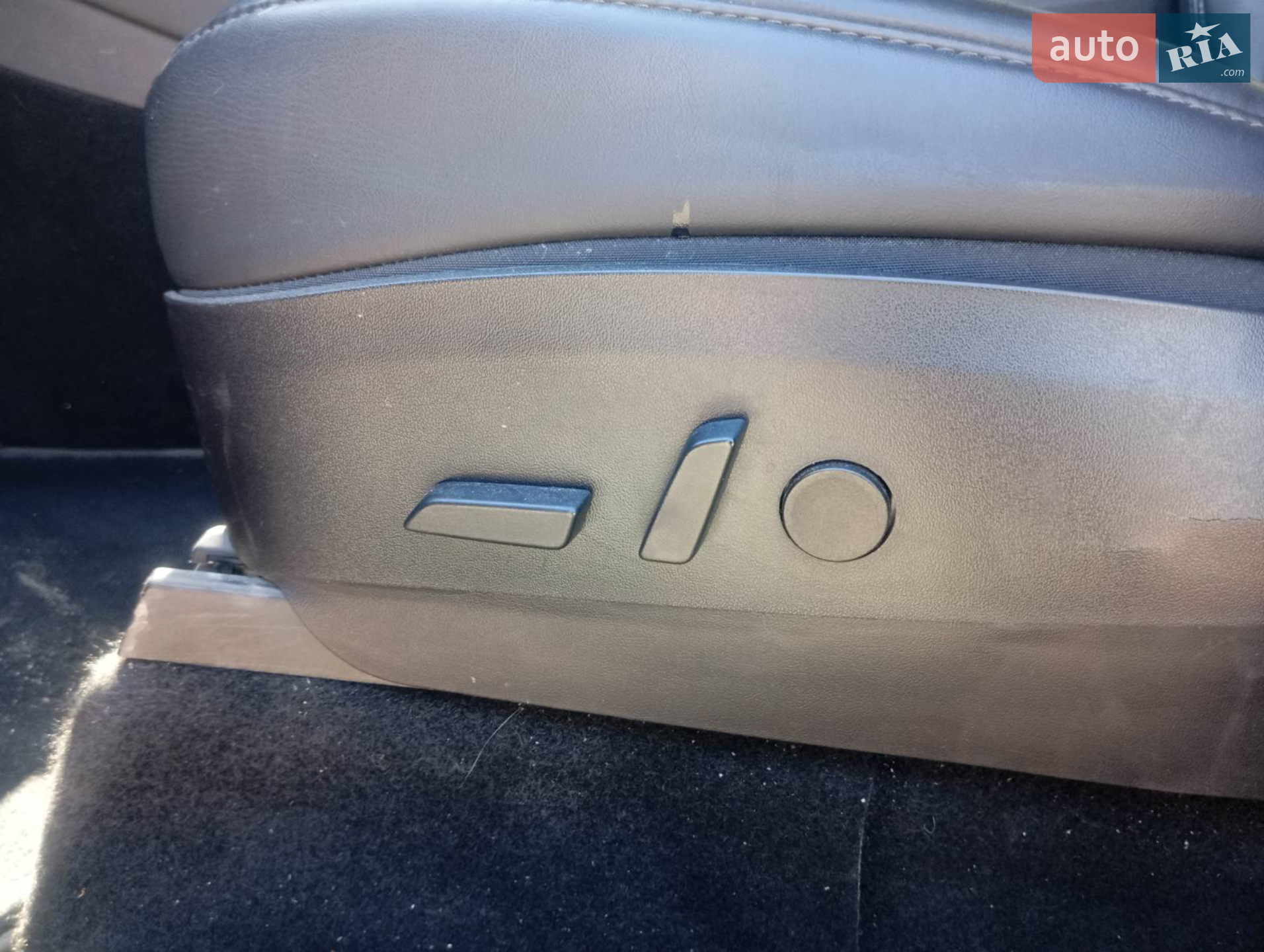 2020 Tesla Model Y - мініатюра 15