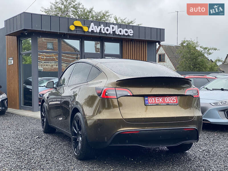 Позашляховик / Кросовер Tesla Model Y 2021 в Луцьку