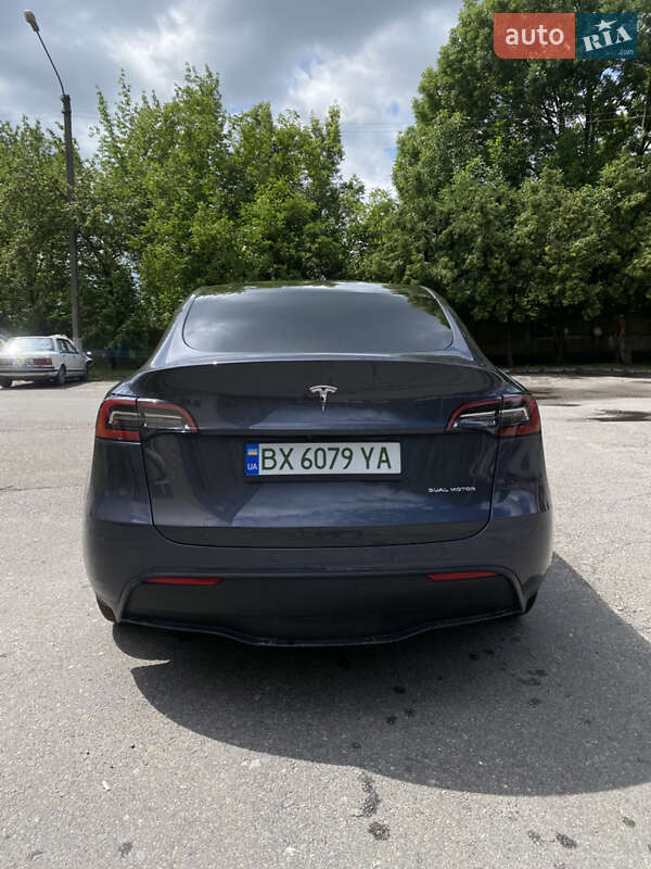 Позашляховик / Кросовер Tesla Model Y 2021 в Хмельницькому