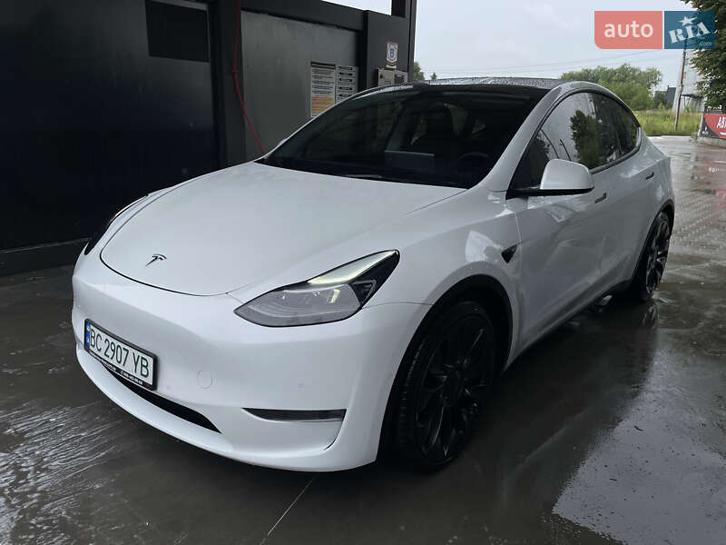 Позашляховик / Кросовер Tesla Model Y 2022 в 