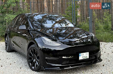Позашляховик / Кросовер Tesla Model Y 2021 в 