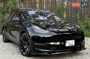 Позашляховик / Кросовер Tesla Model Y 2021 в 