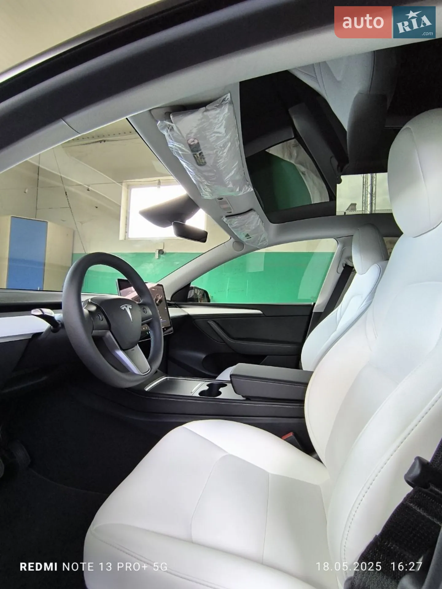 2024 Tesla Model Y - мініатюра 17