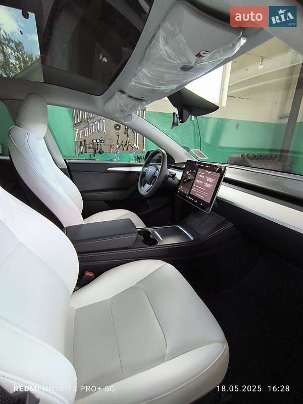 Внедорожник / Кроссовер Tesla Model Y 2024 в Чернигове фото 22 Внедорожник / Кроссовер Tesla Model Y 2024 в Чернигове