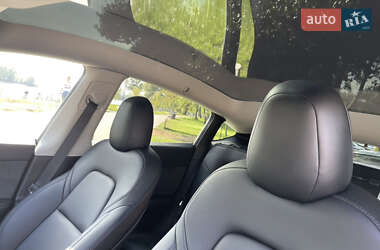 Внедорожник / Кроссовер Tesla Model Y 2022 в 