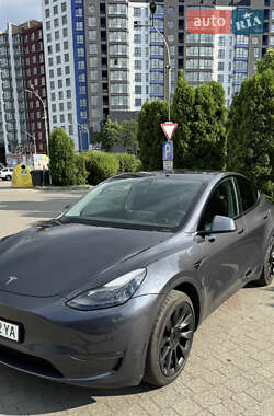Внедорожник / Кроссовер Tesla Model Y 2023 в 