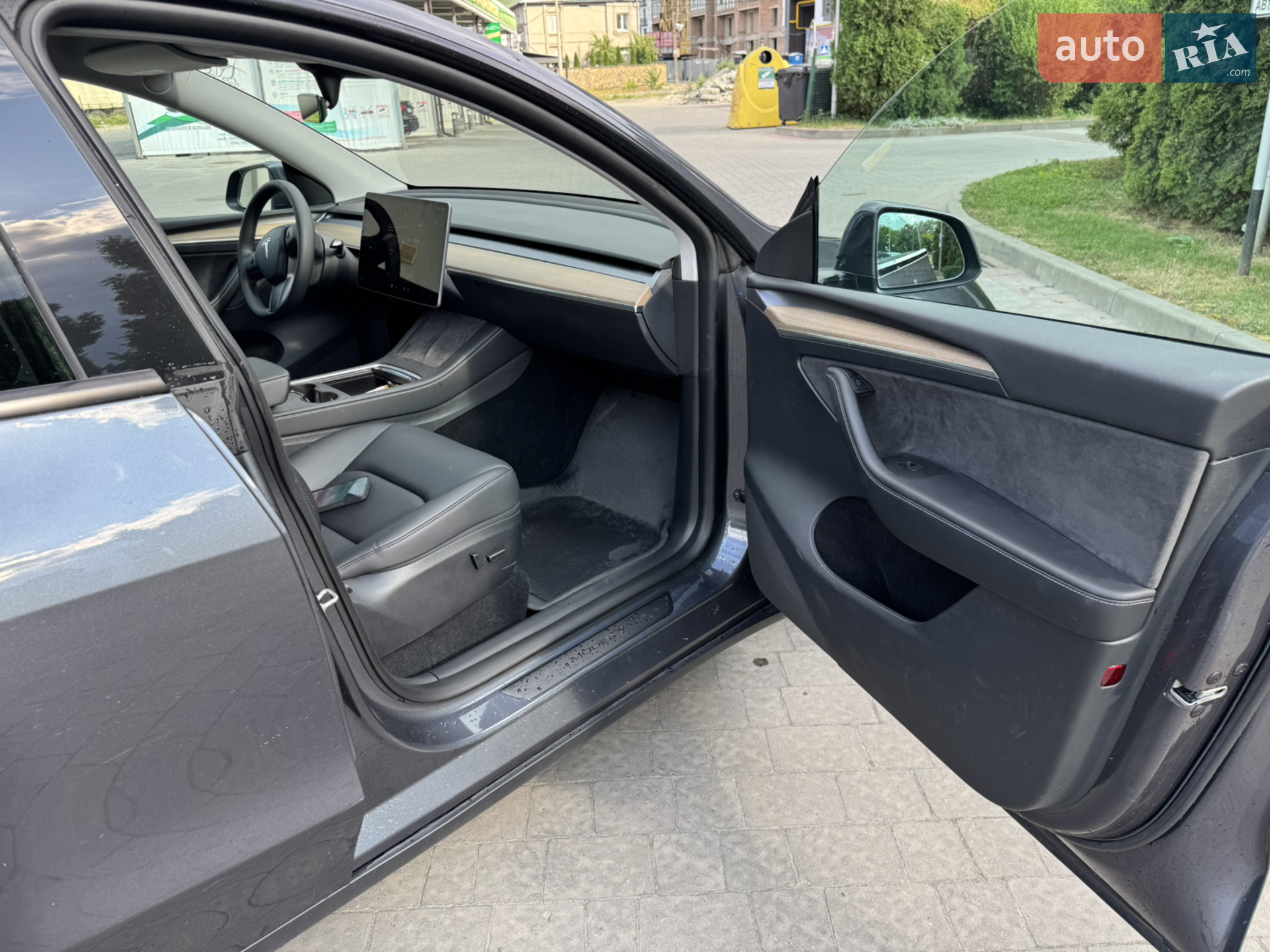 2023 Tesla Model Y - мініатюра 10